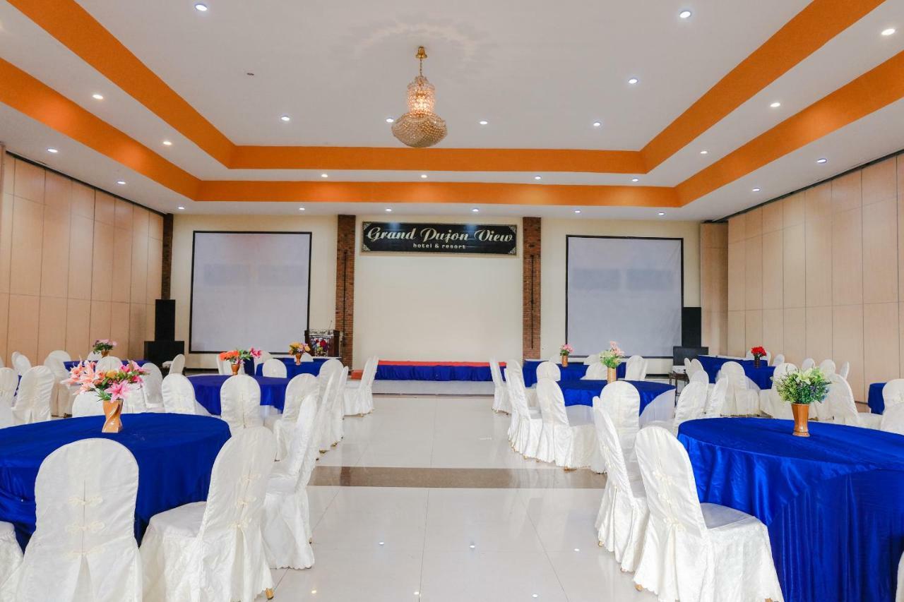 Capital O 892 Grand Pujon View Hotel And Resort Batu  Εξωτερικό φωτογραφία