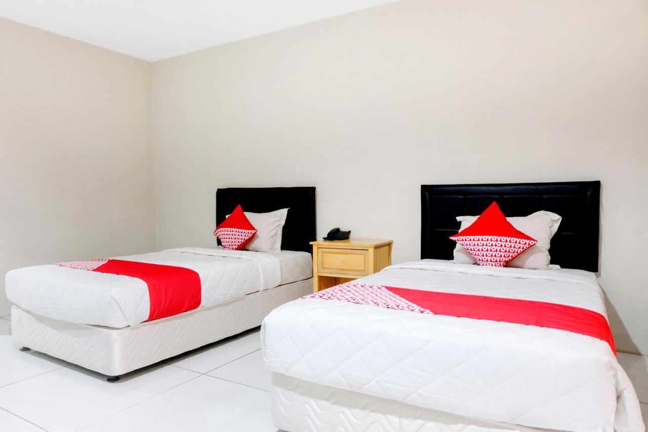 Capital O 892 Grand Pujon View Hotel And Resort Batu  Εξωτερικό φωτογραφία