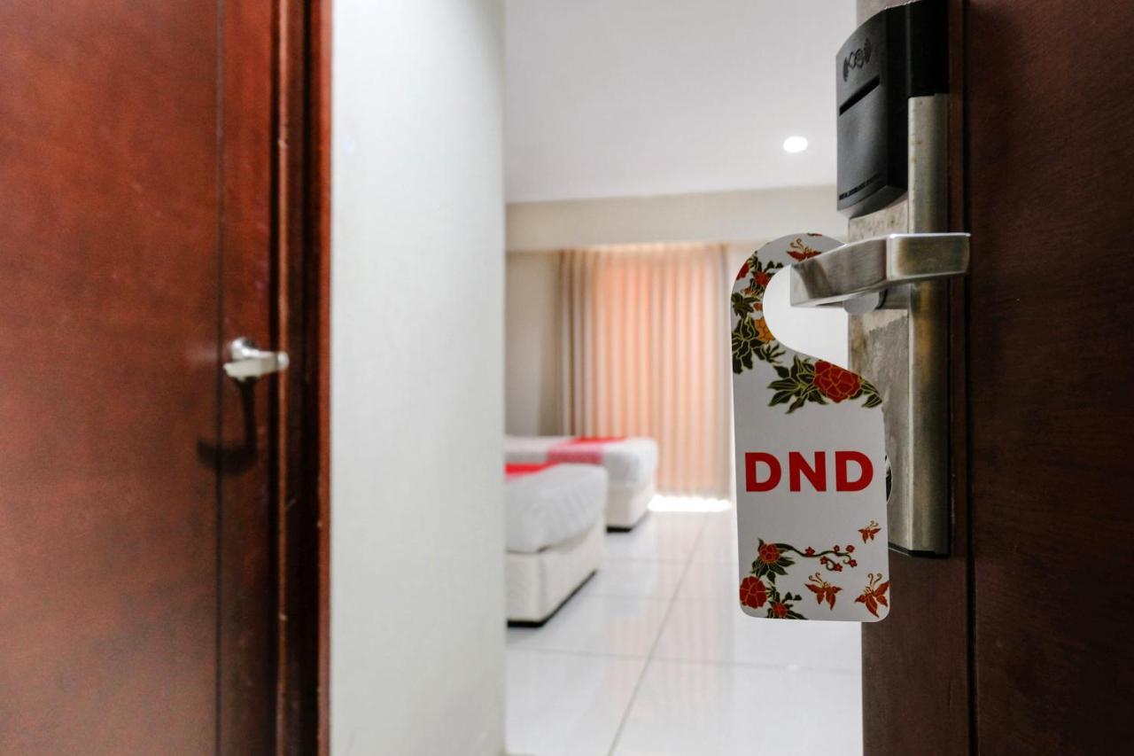 Capital O 892 Grand Pujon View Hotel And Resort Batu  Εξωτερικό φωτογραφία